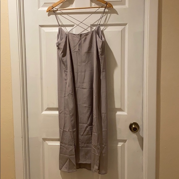 Madewell V-neck silk slip dress - Picture 5 of 10